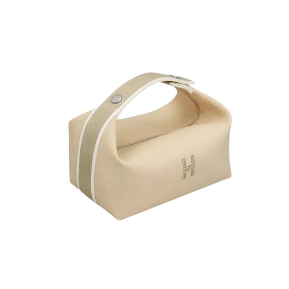 Large Waterproof Cosmetic Bag |
Travel Resort Chic Vacation Ready
